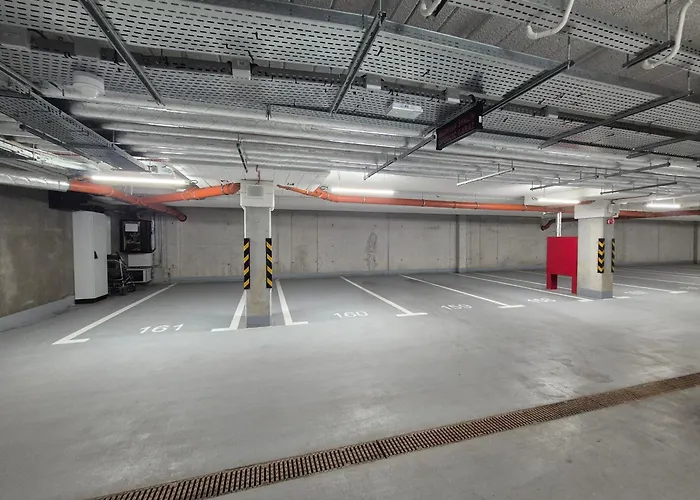 شقة Great Imielin 2 *